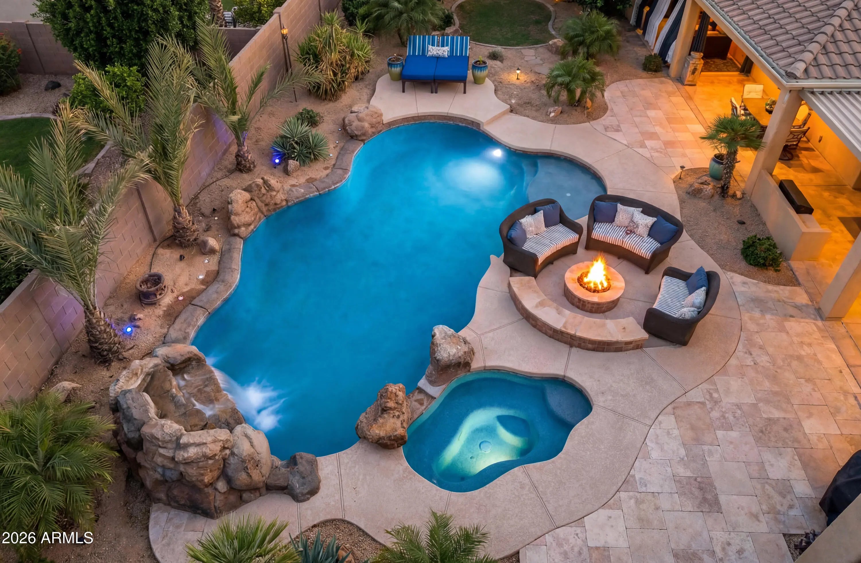 Photo of Listing #6976805