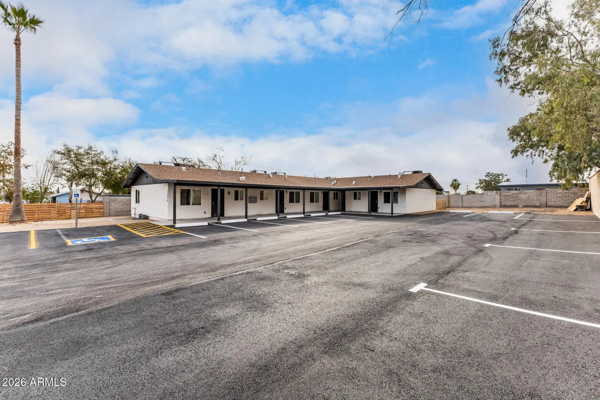 Photo of Listing #6976249