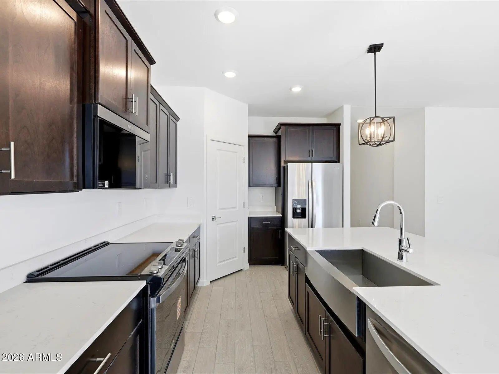 Photo of Listing #6976256