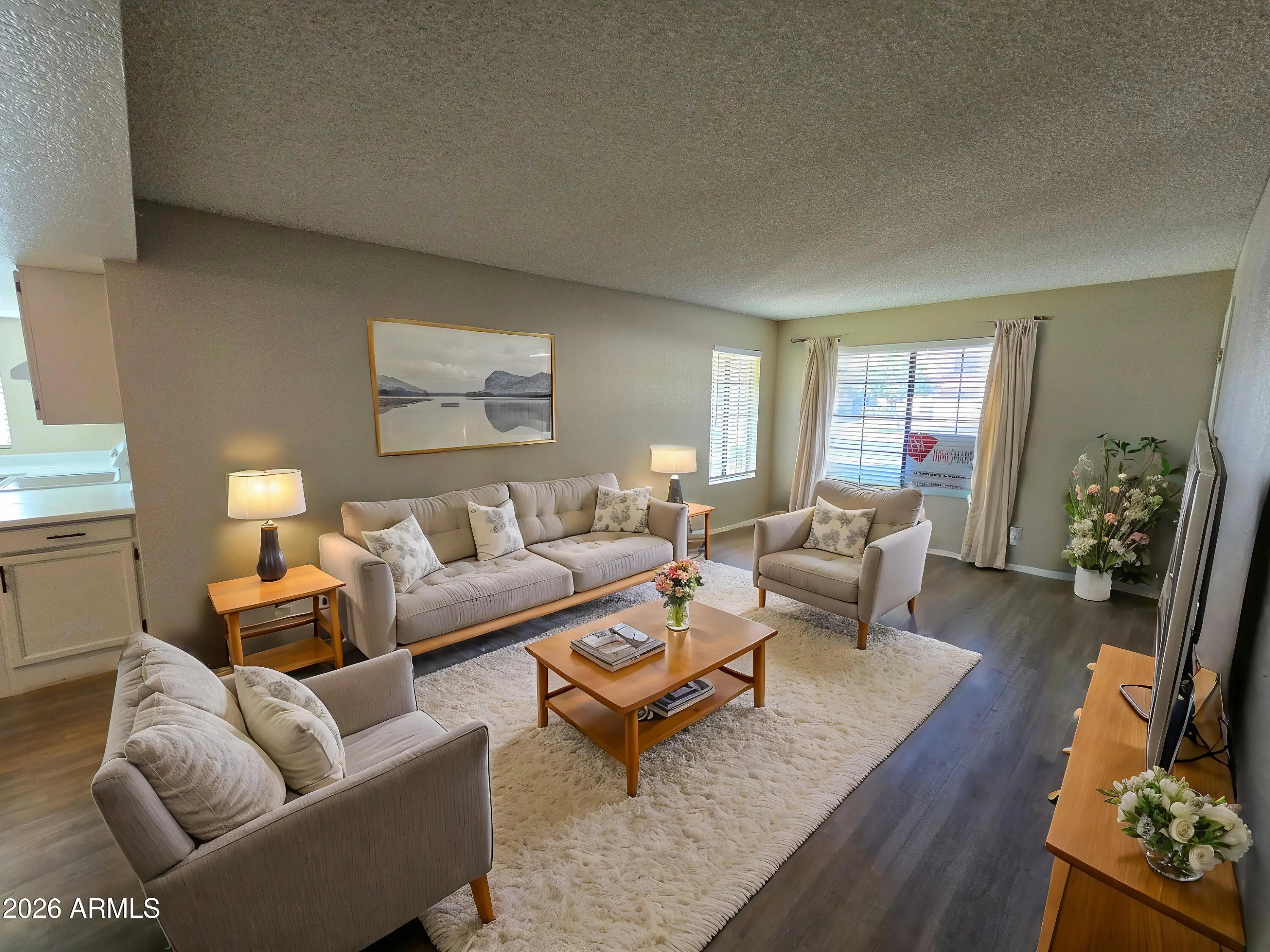 Photo of Listing #6977263