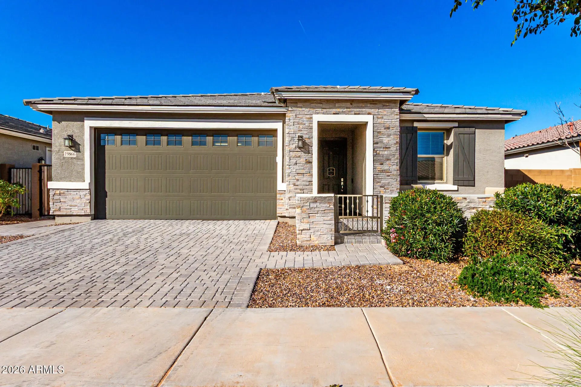 Photo of Listing #6978698