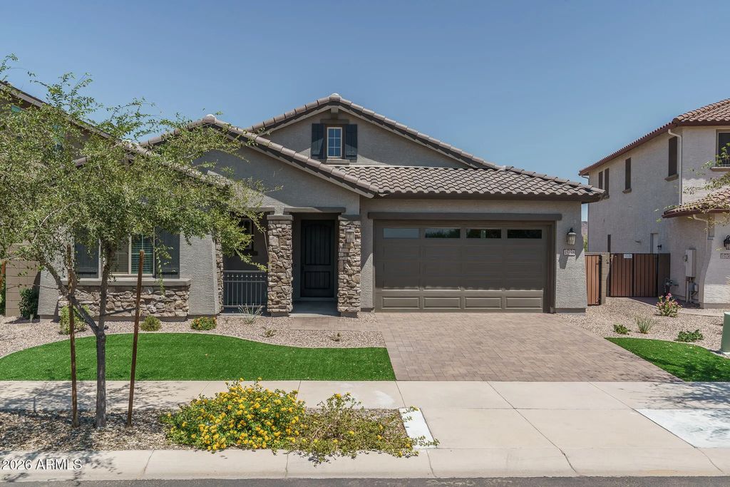 15758 W Sand Hills Road, Surprise