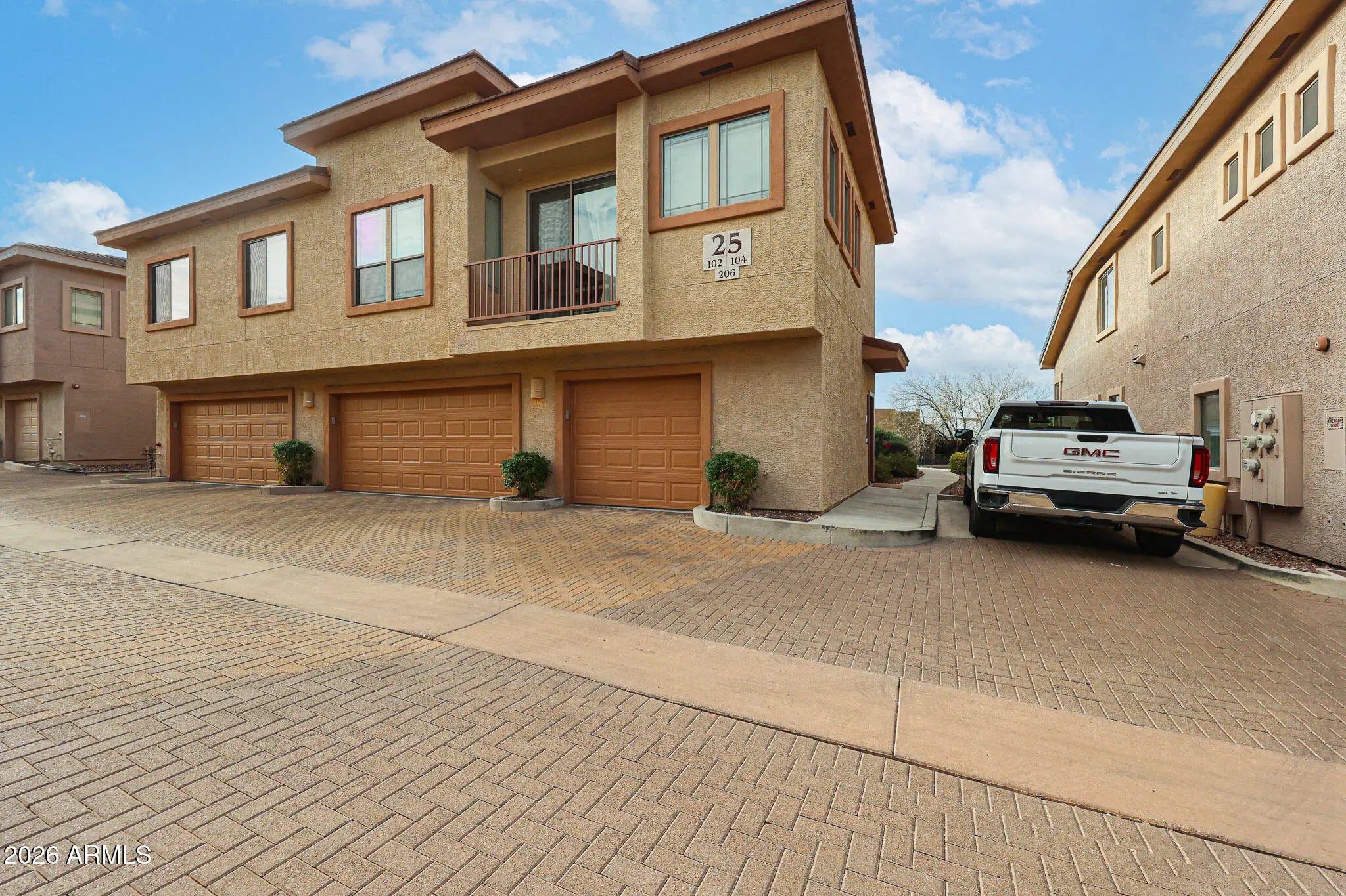 Photo of Listing #6976579