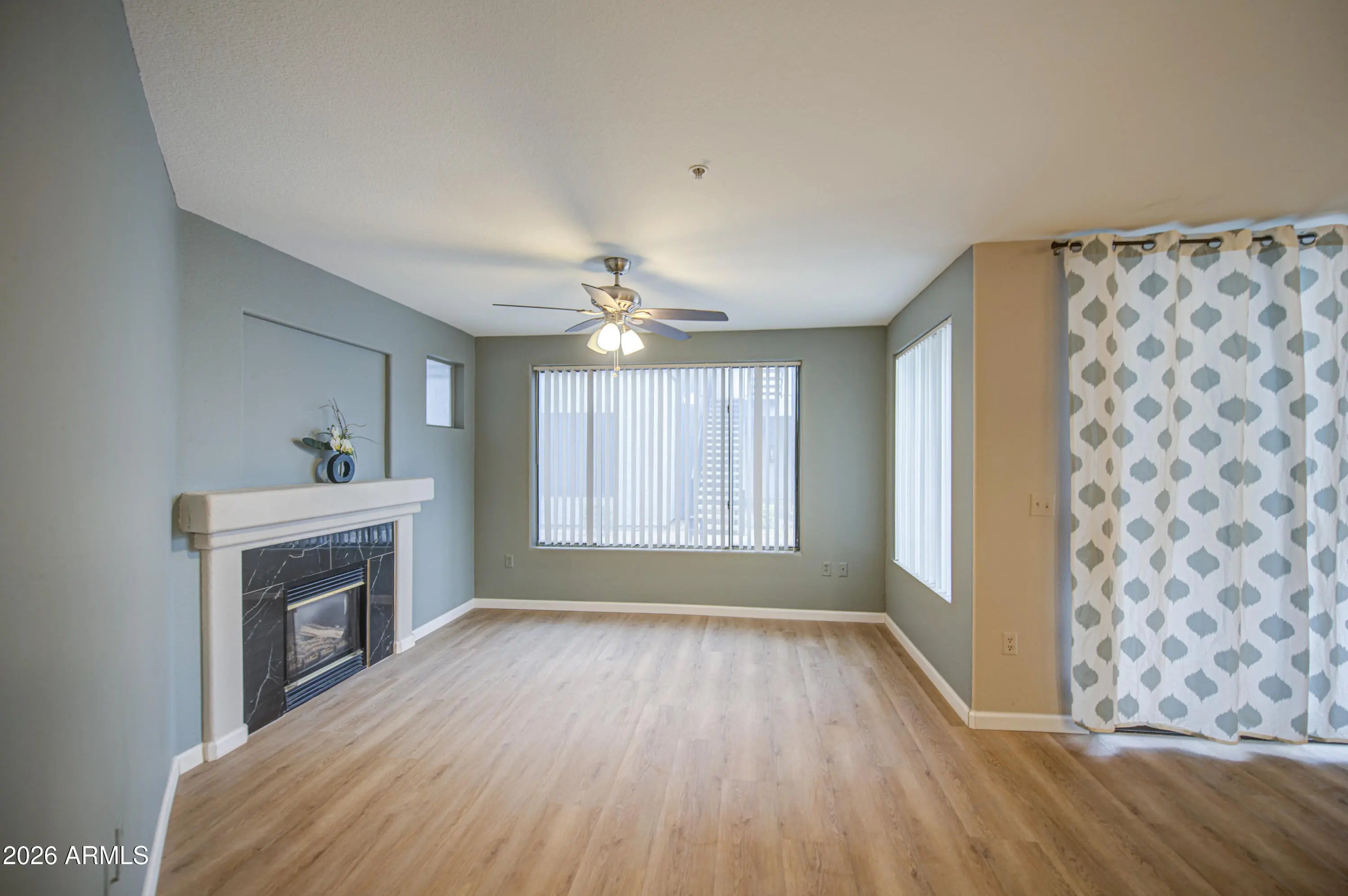 Photo of Listing #6976907