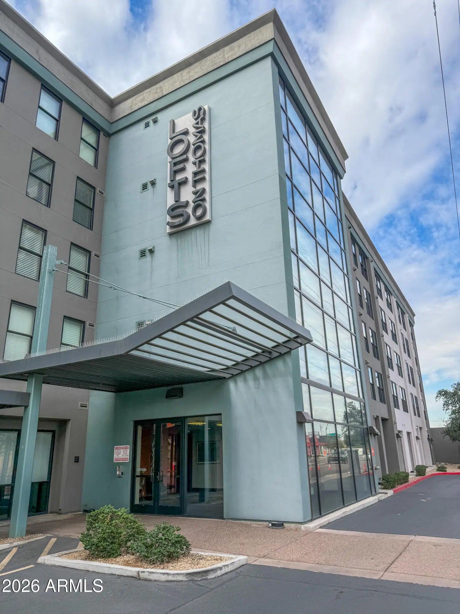 Photo of Listing #6977527