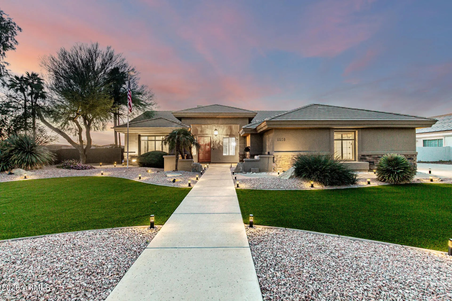 Photo of Listing #6979849