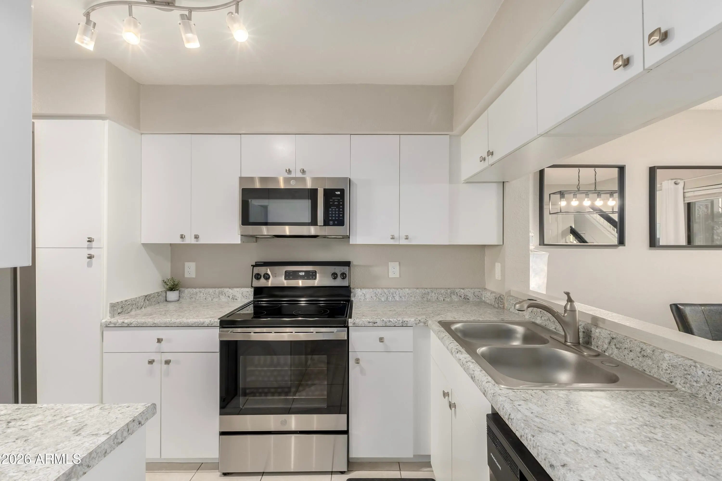 Photo of Listing #6977223