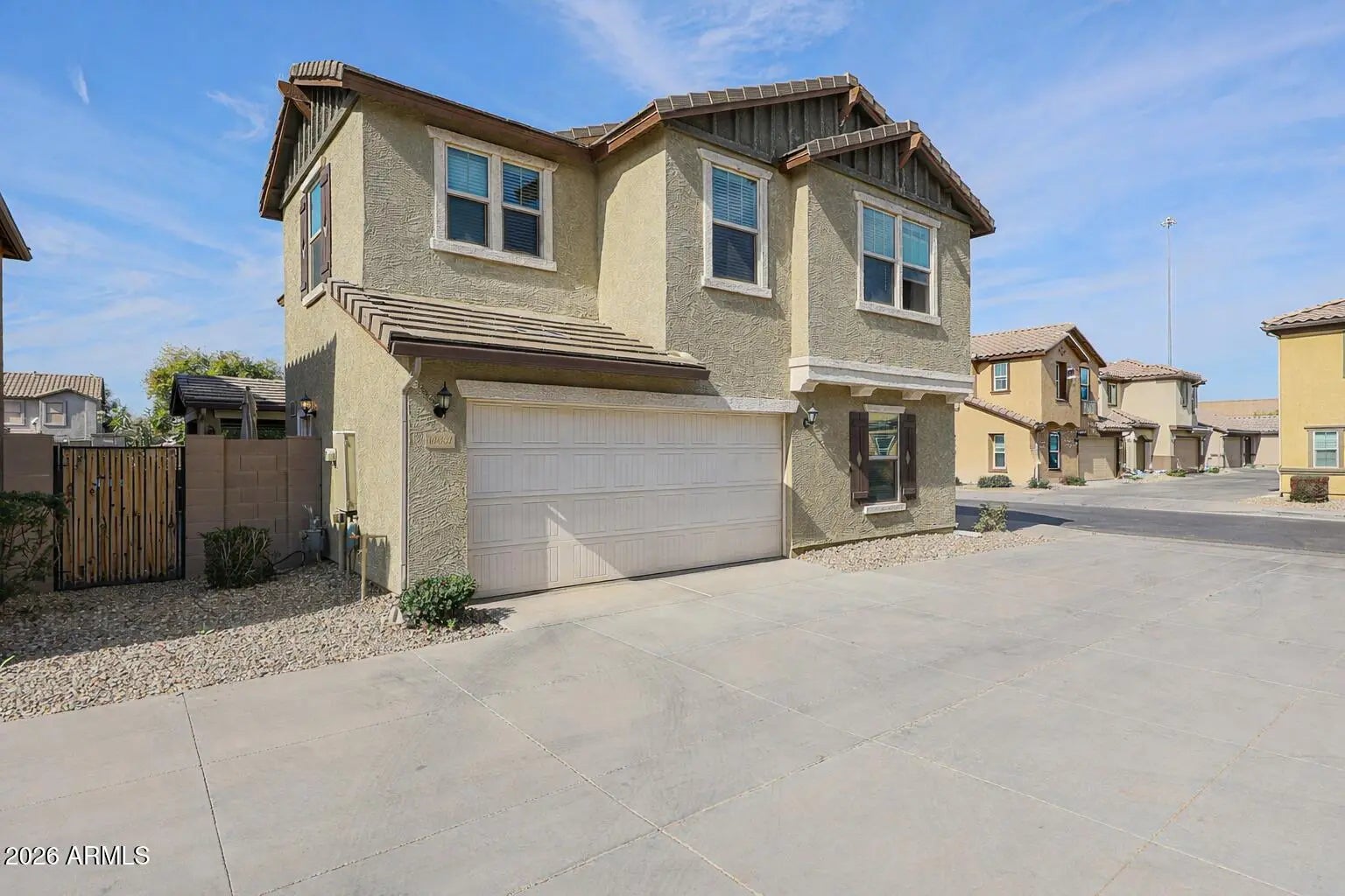 Photo of Listing #6979304