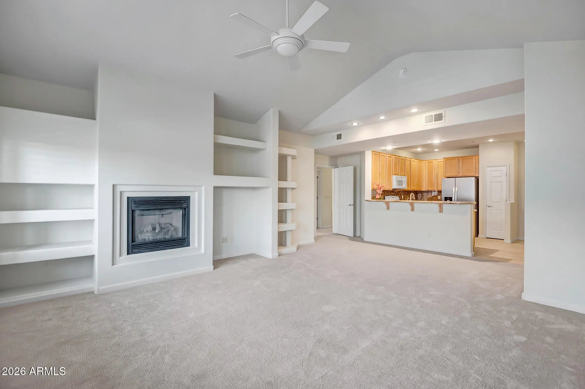 Photo of Listing #6976941