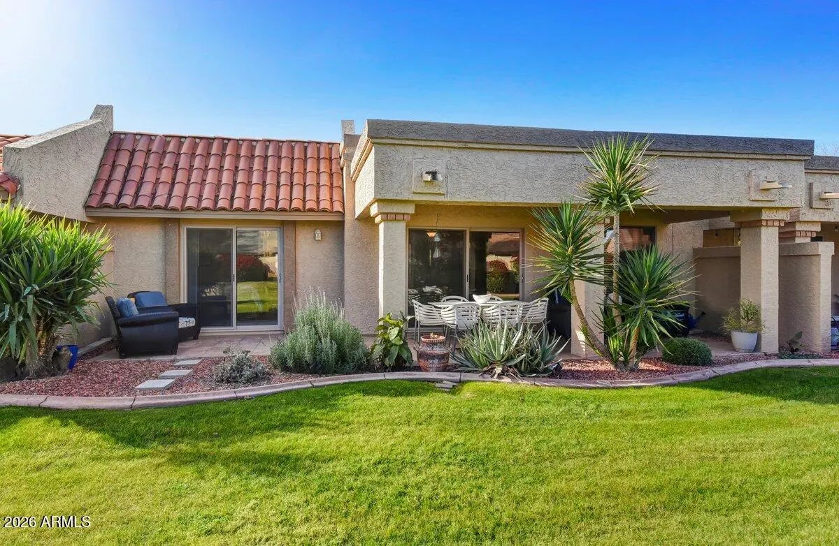 Photo of Listing #6977184