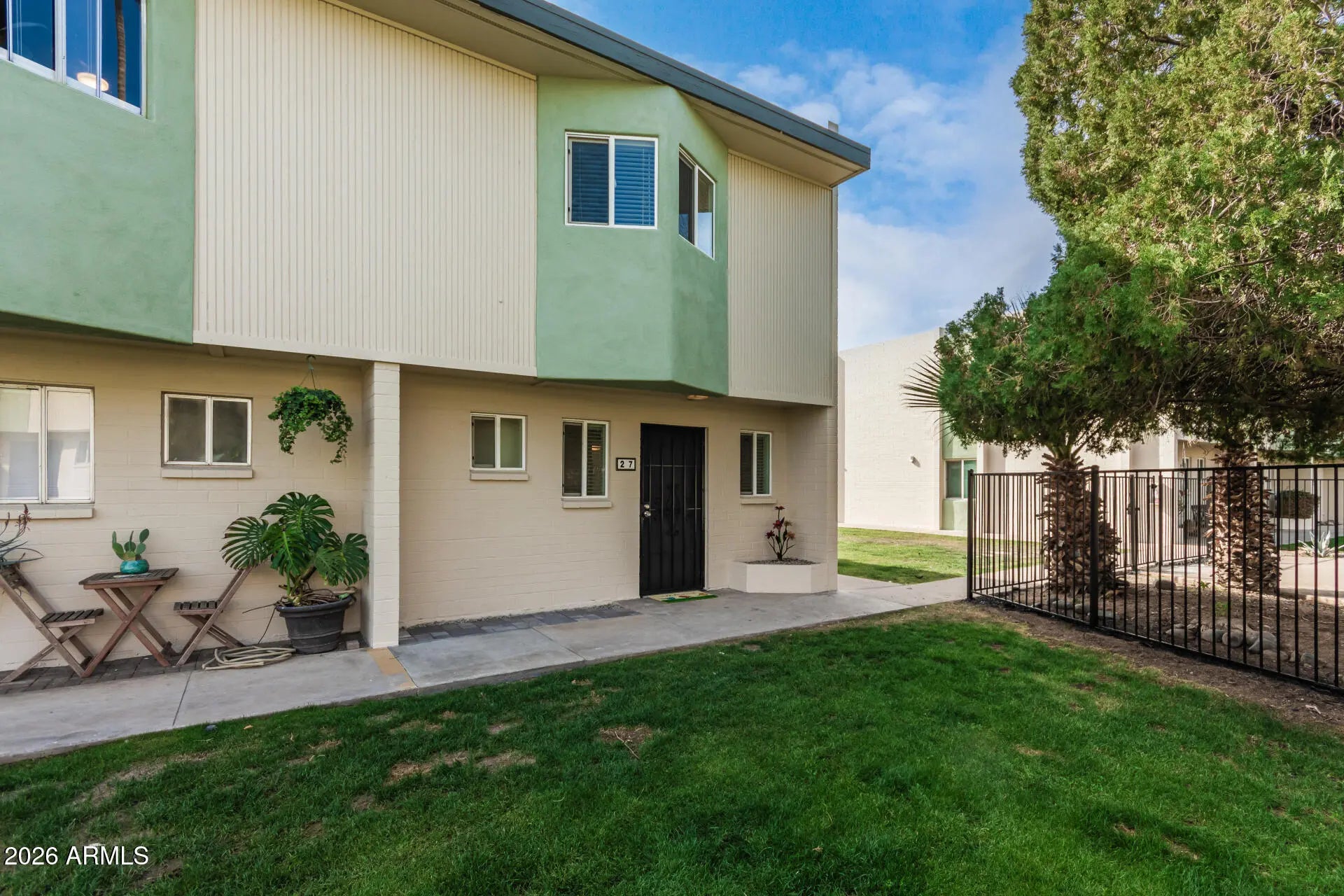 Photo of Listing #6977309