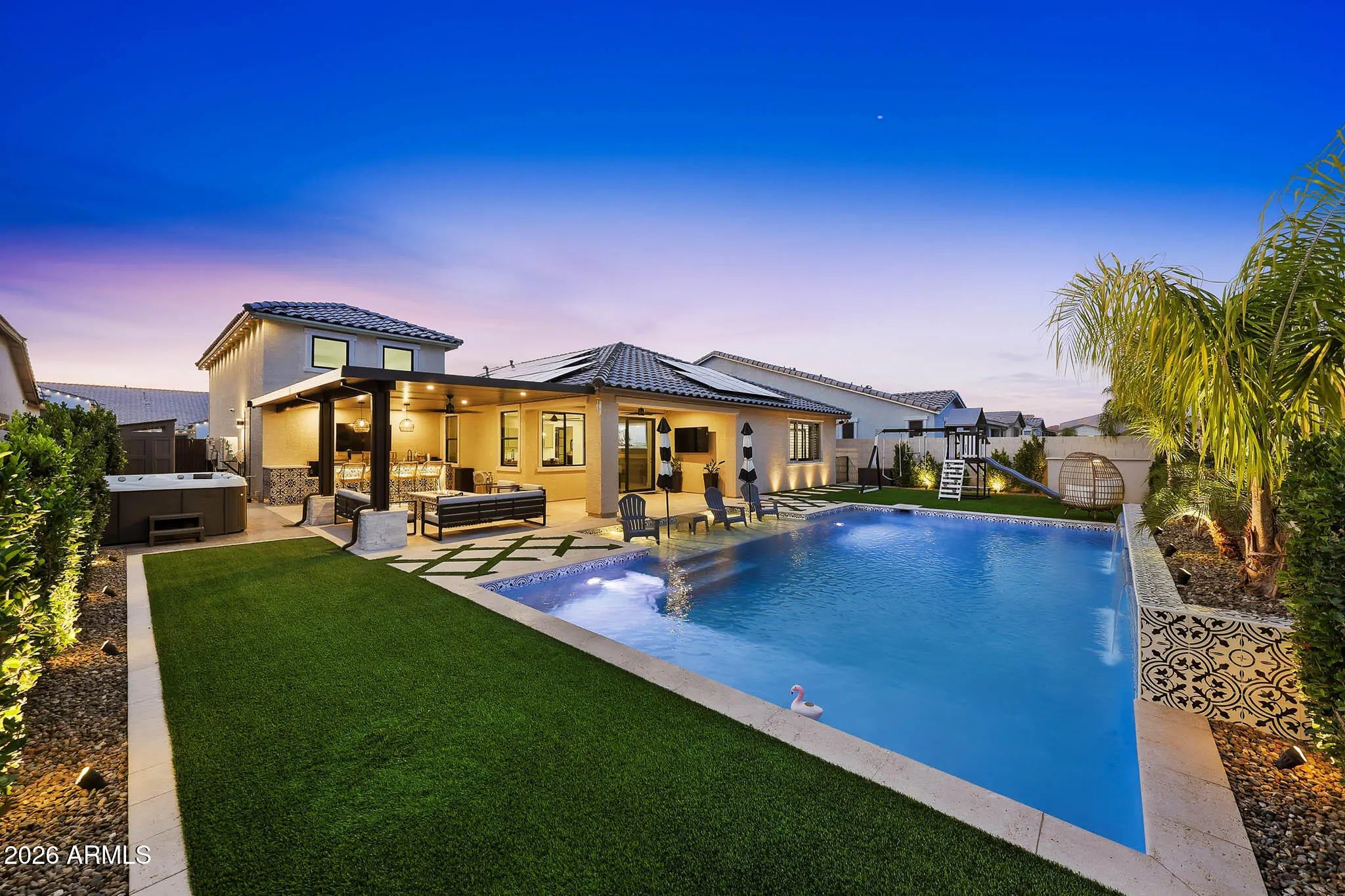 Photo of Listing #6978851