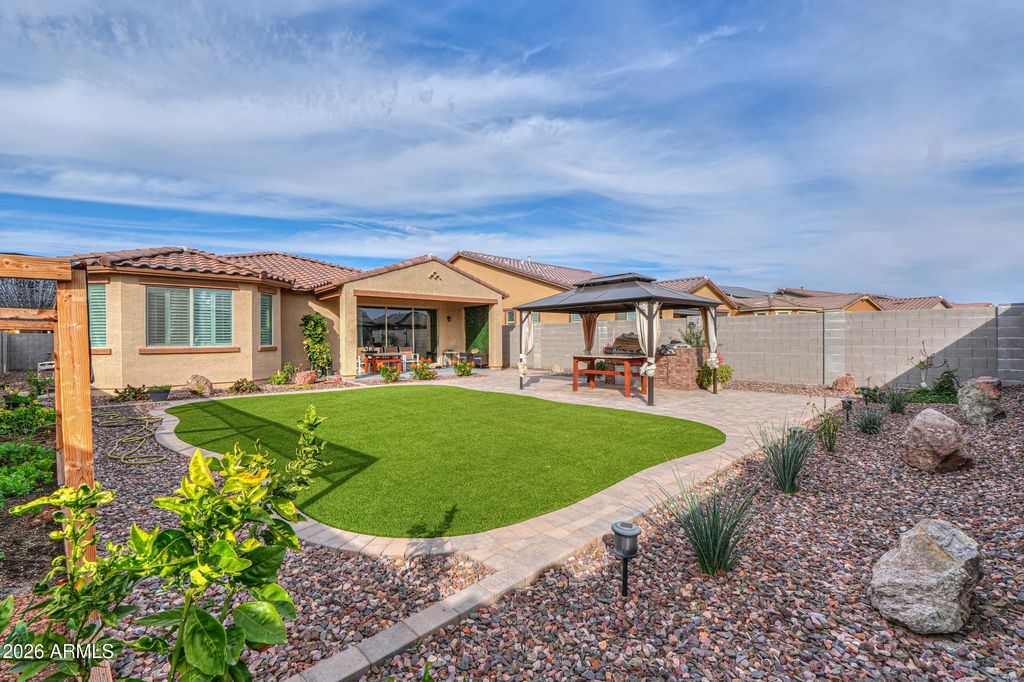 40955 W Haley Drive, Maricopa