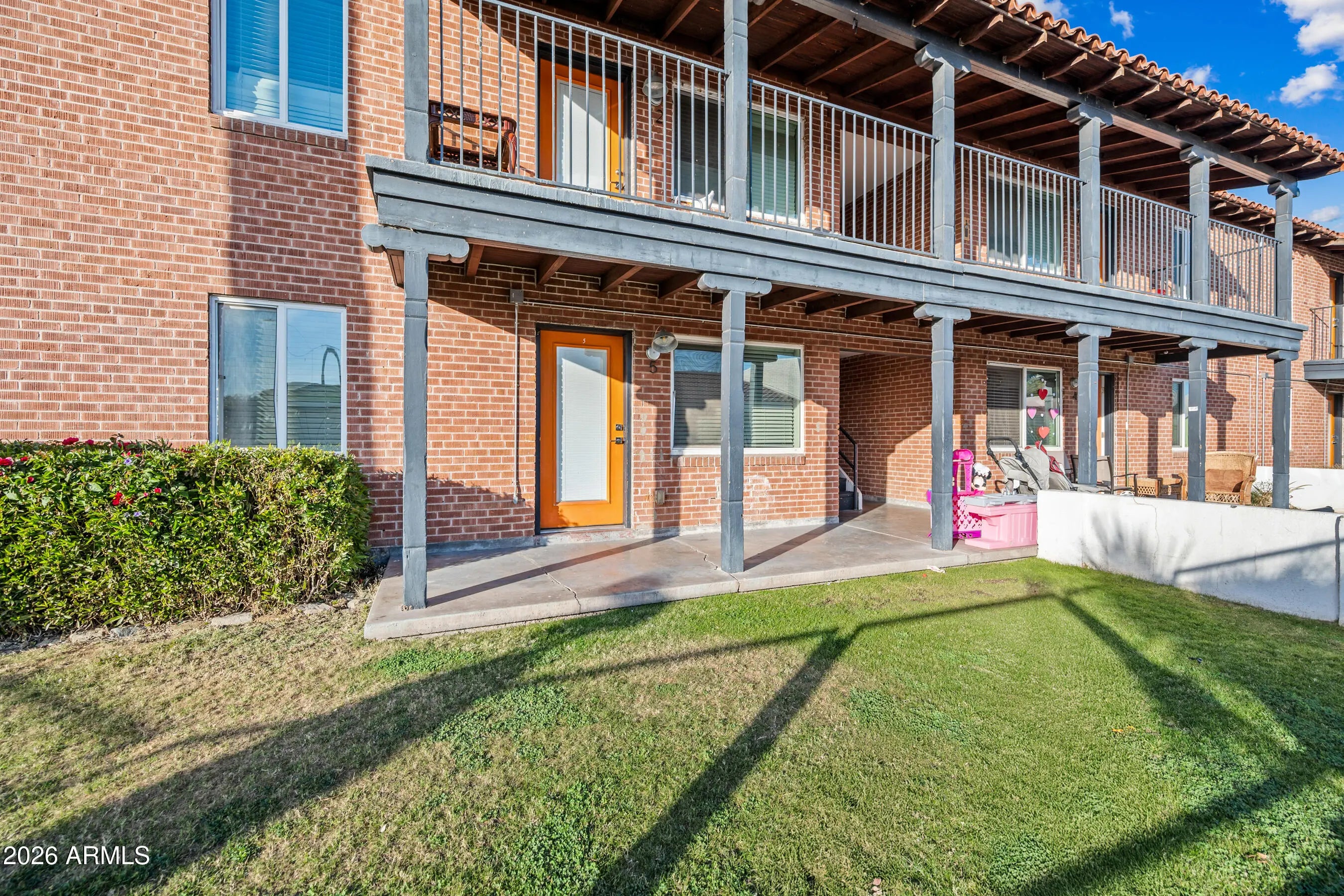 Photo of Listing #6977372