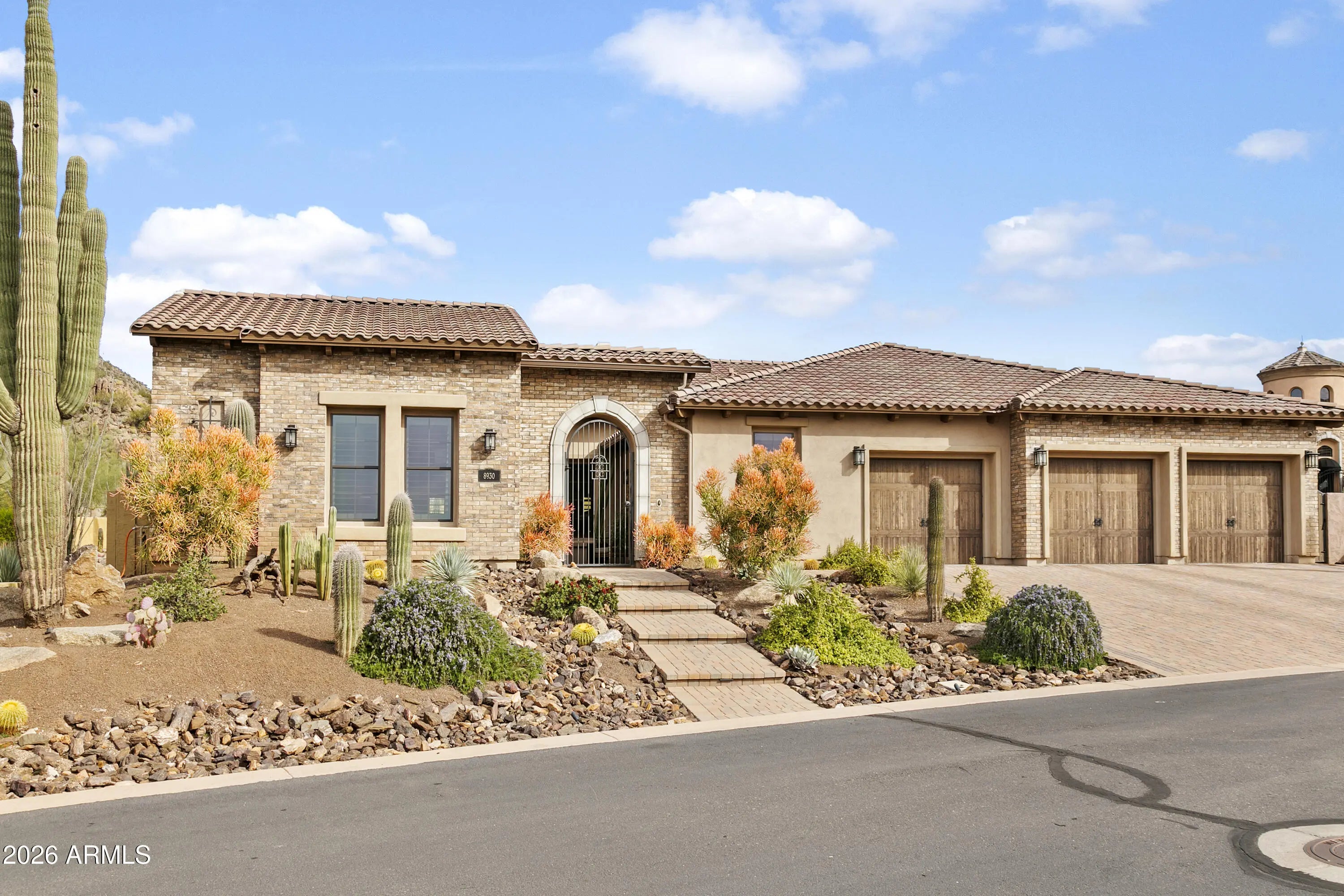 Photo of Listing #6977450