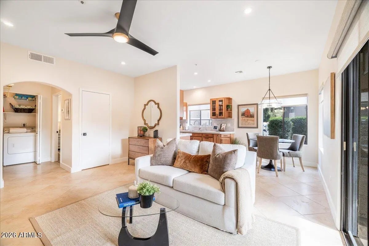 Photo of Listing #6983205