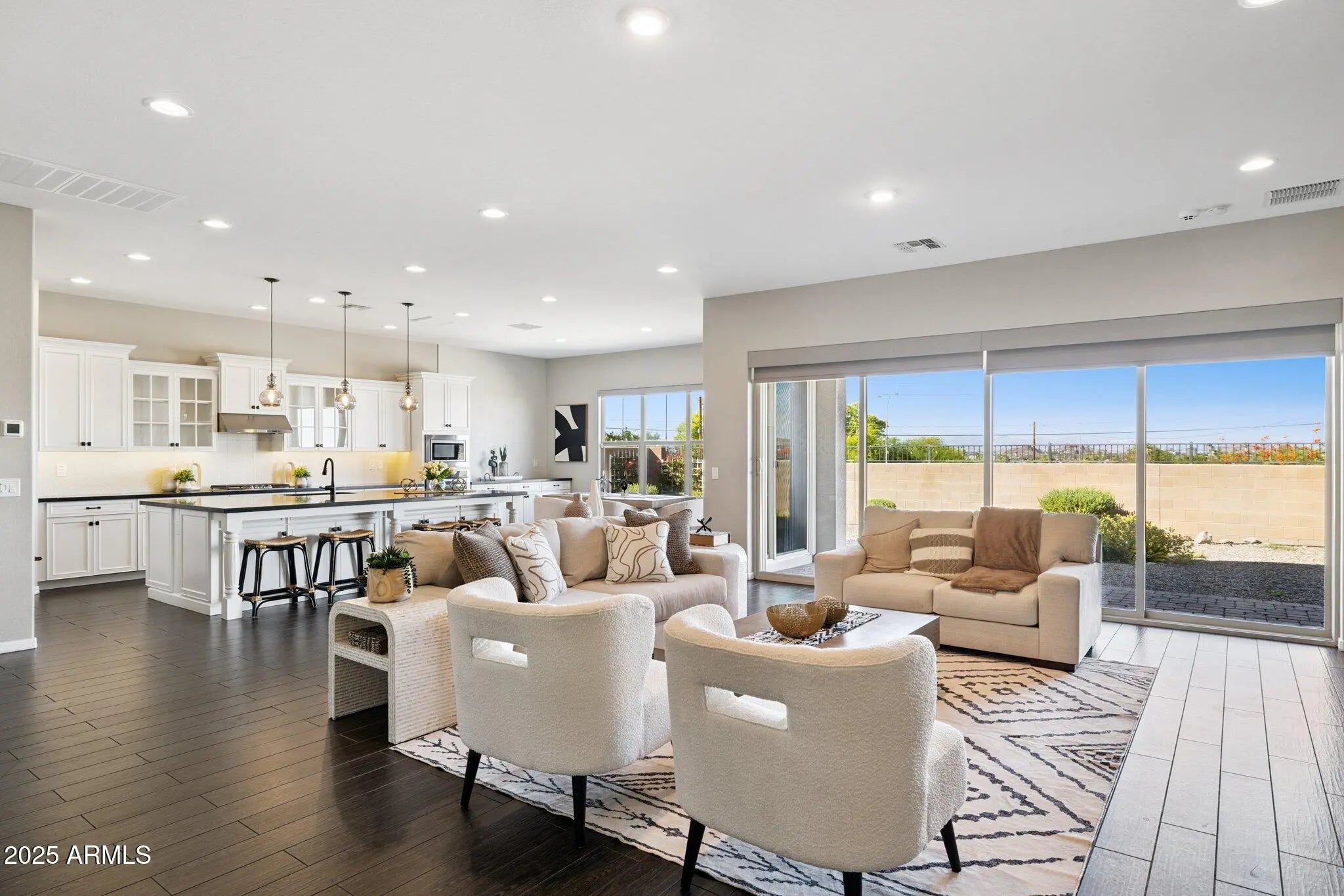 Photo of Listing #6977591