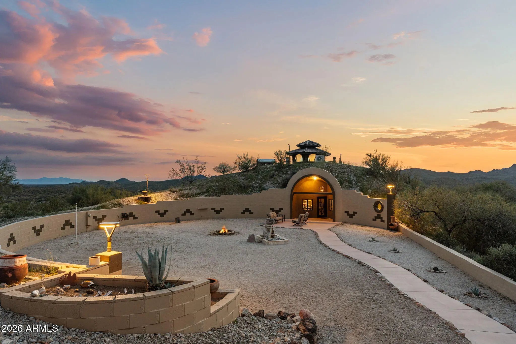 Photo of Listing #6977902