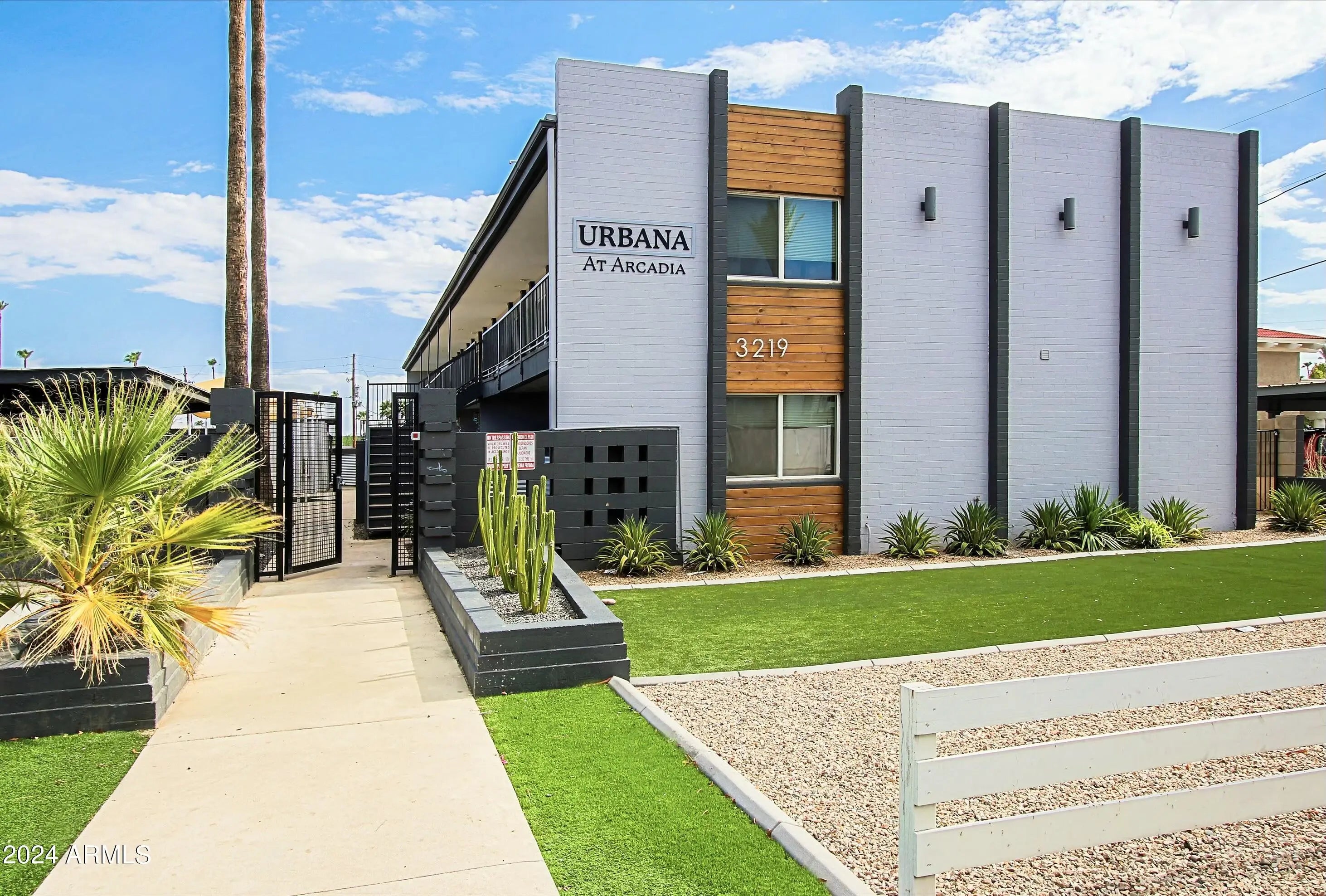 Photo of Listing #6977676