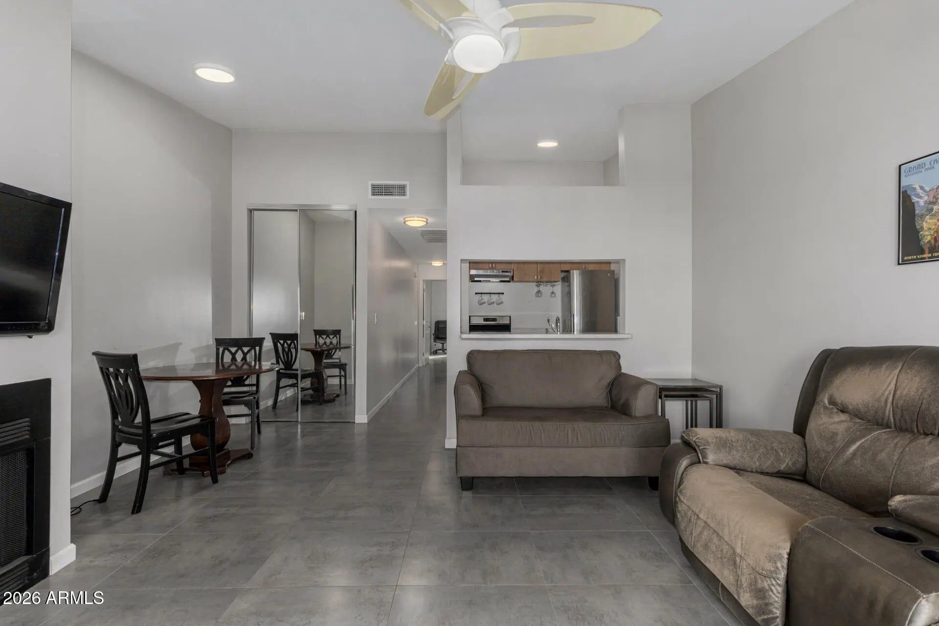 Photo of Listing #6980021