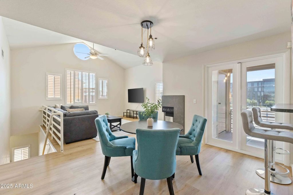 154 W 5th Street (unit 246), Tempe