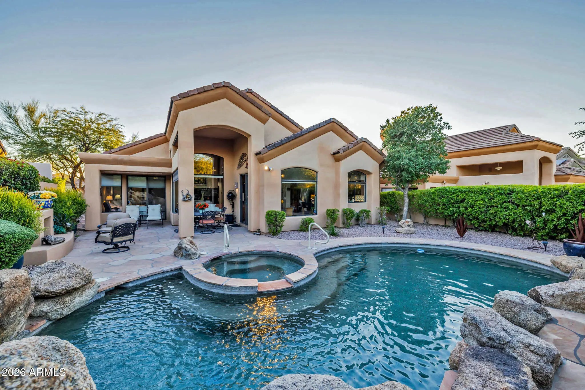 Photo of Listing #6978411