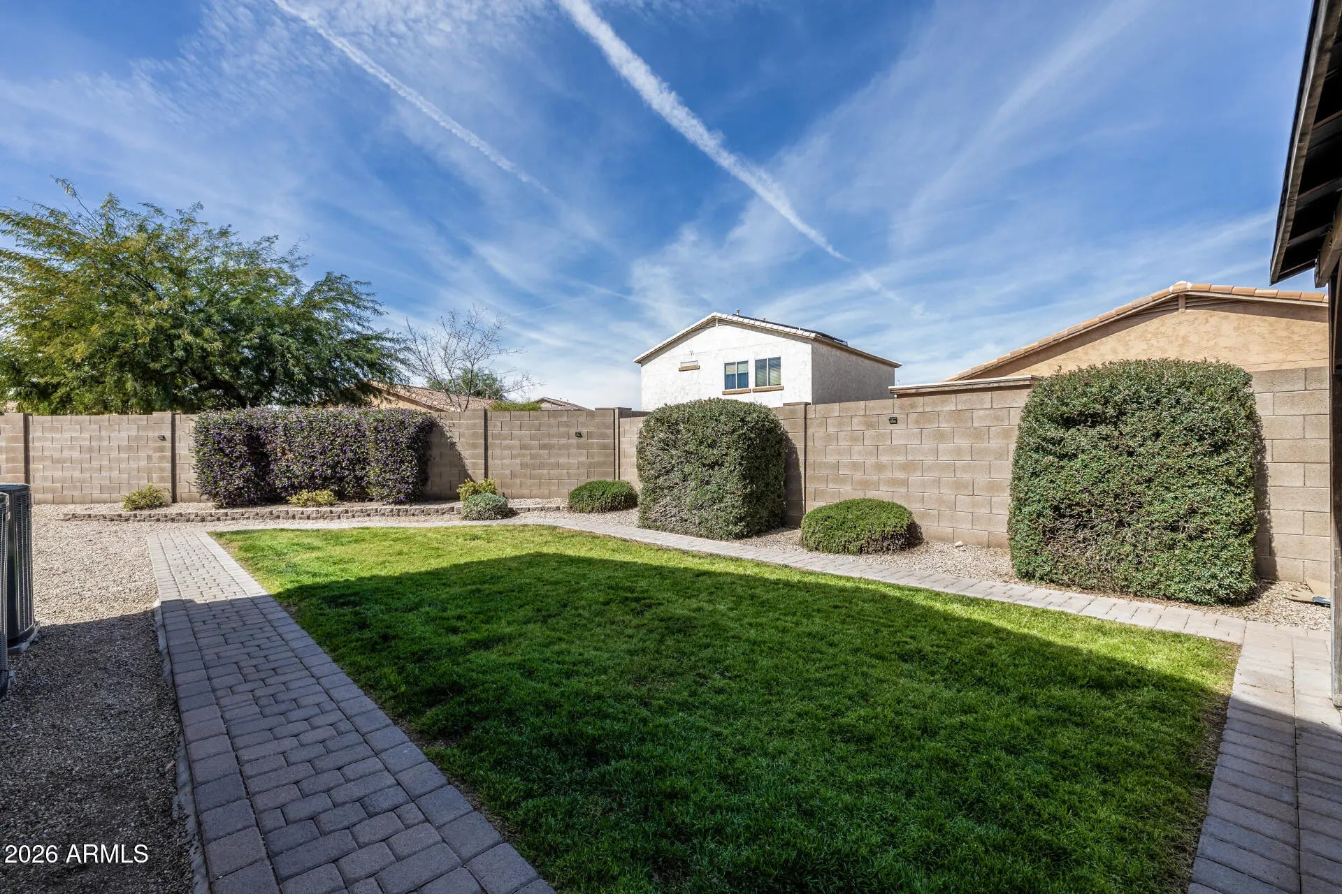 Photo of Listing #6978059