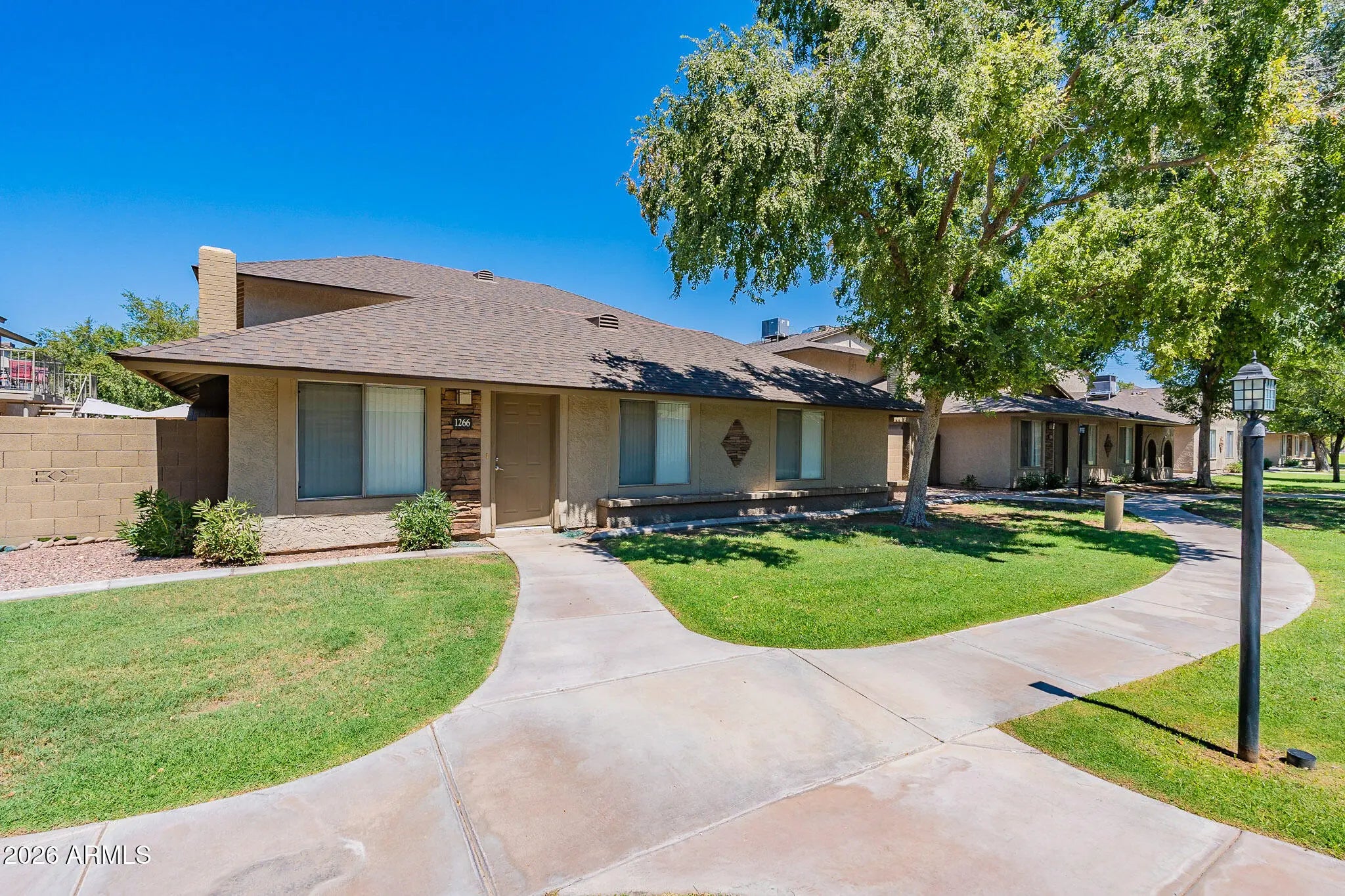 Photo of Listing #6978130