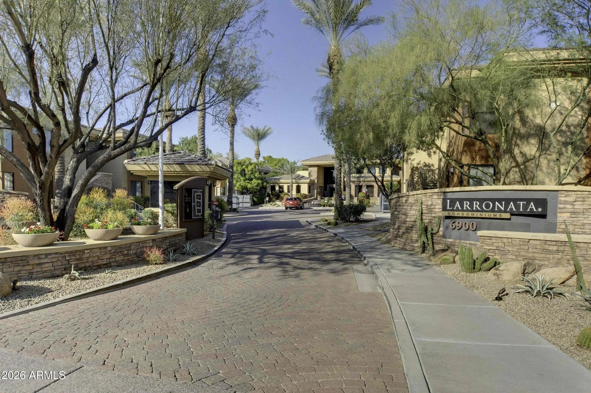 Photo of Listing #6982638