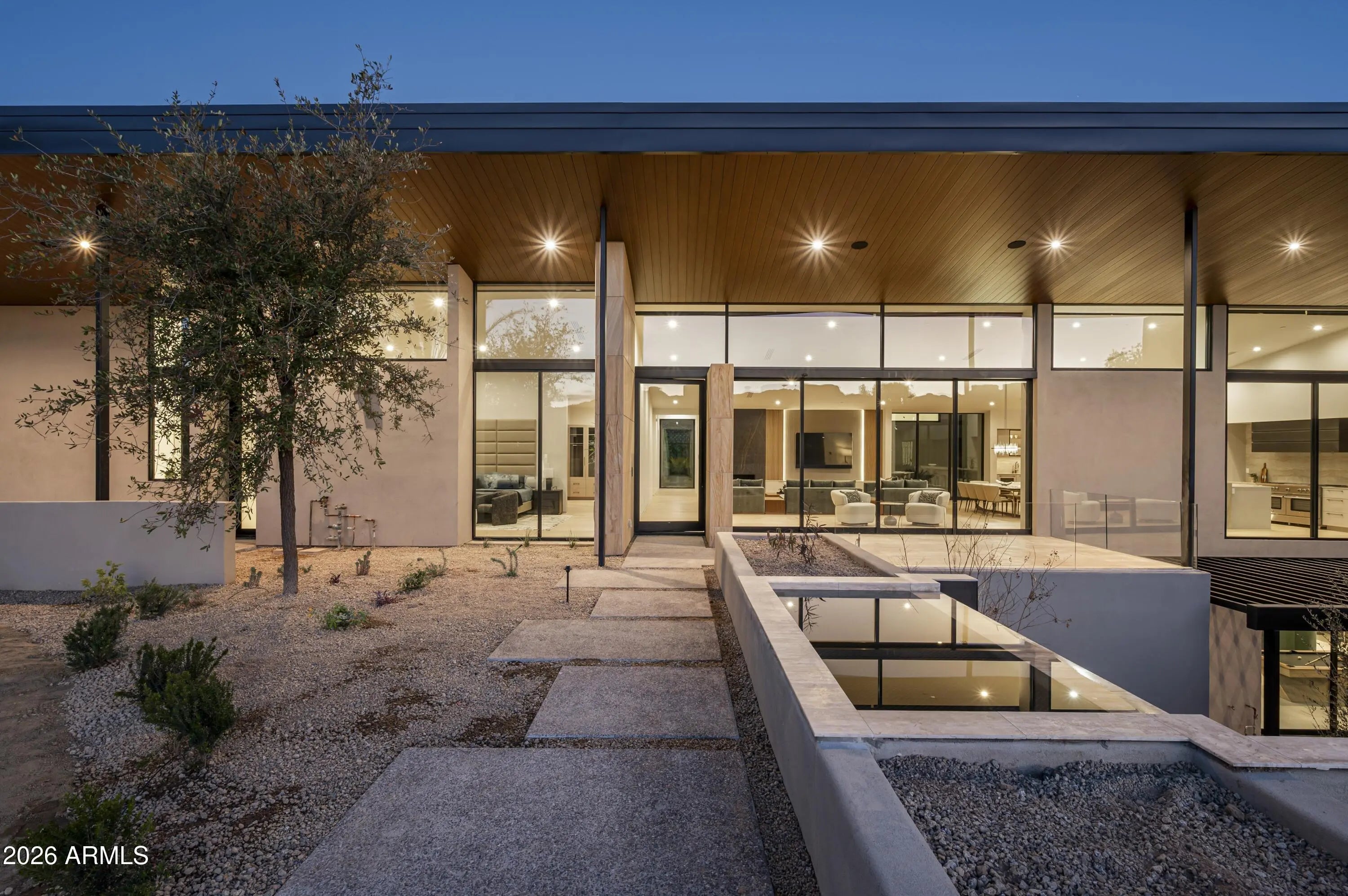 Photo of Listing #6979530