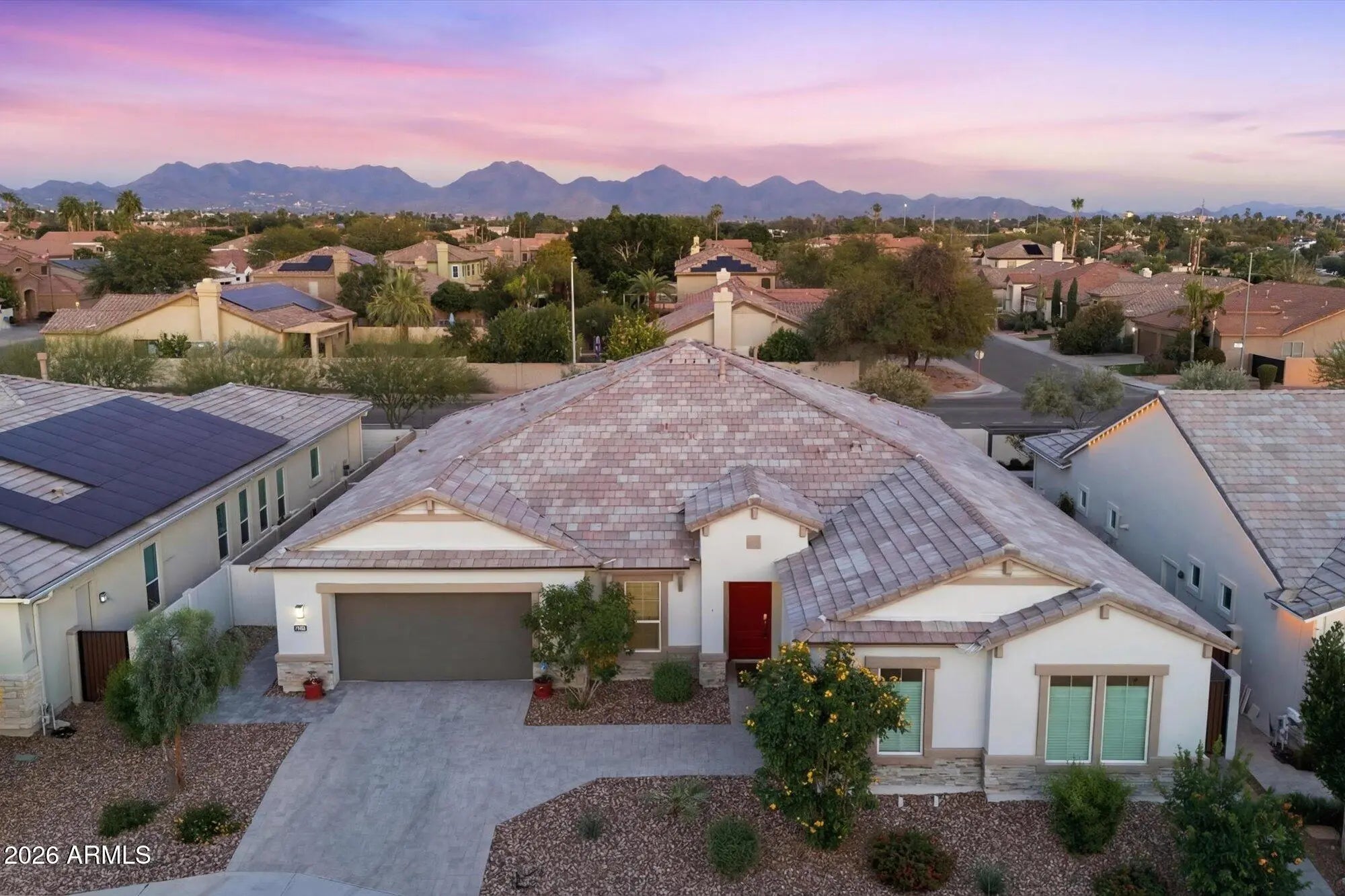 Photo of Listing #6980204