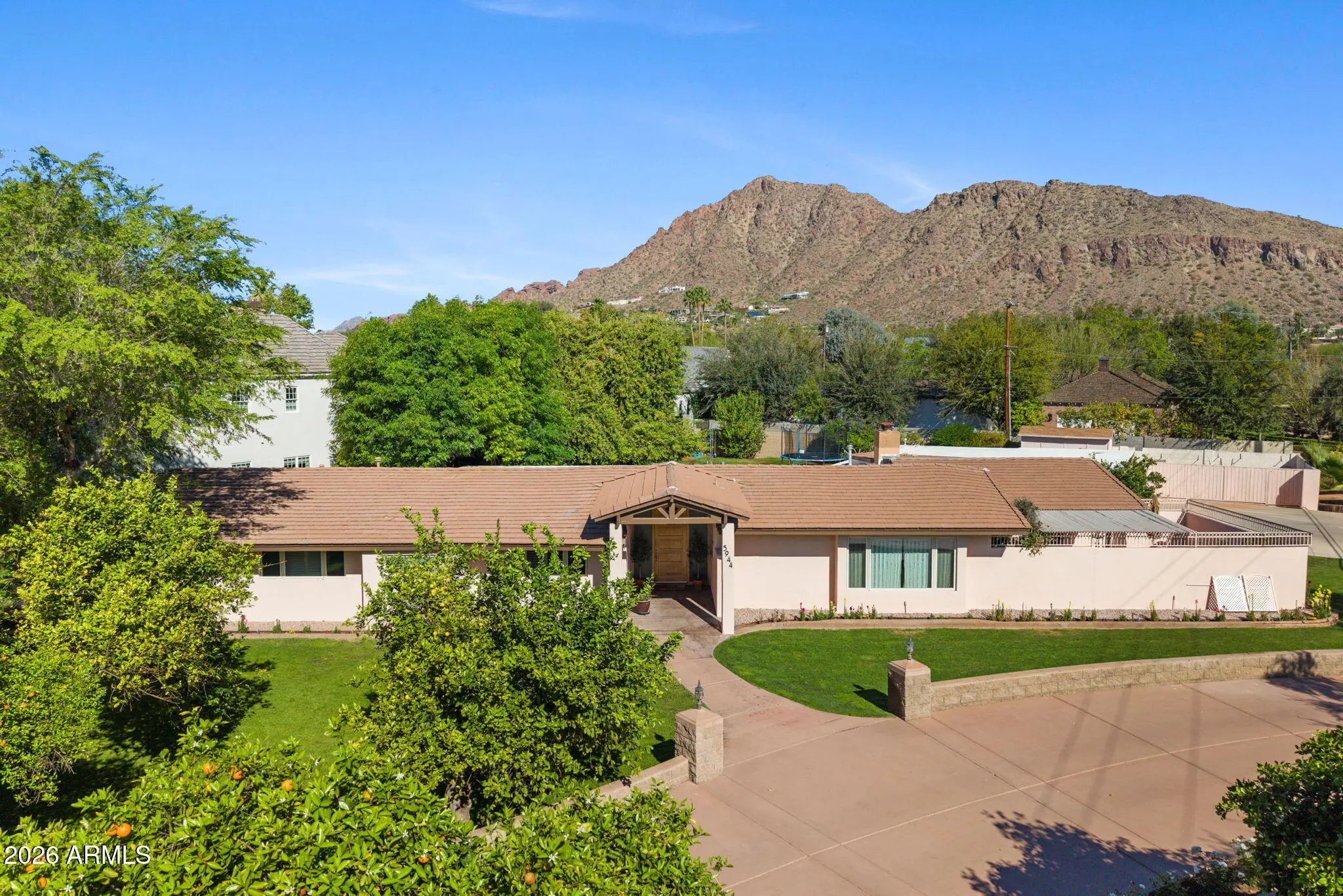 Photo of Listing #6979676