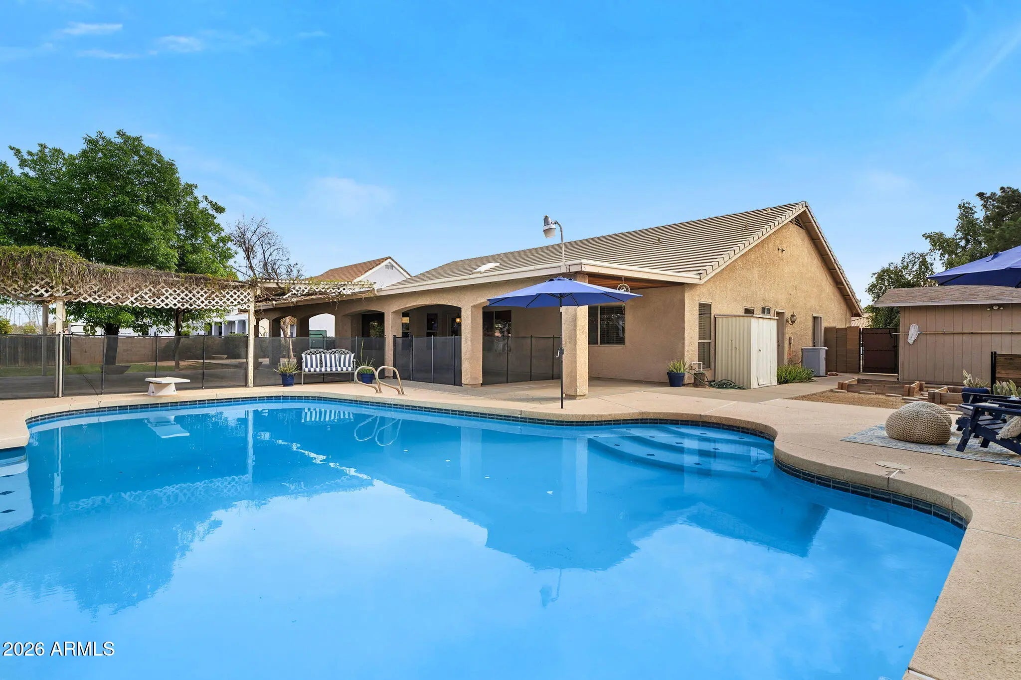 Photo of Listing #6980705