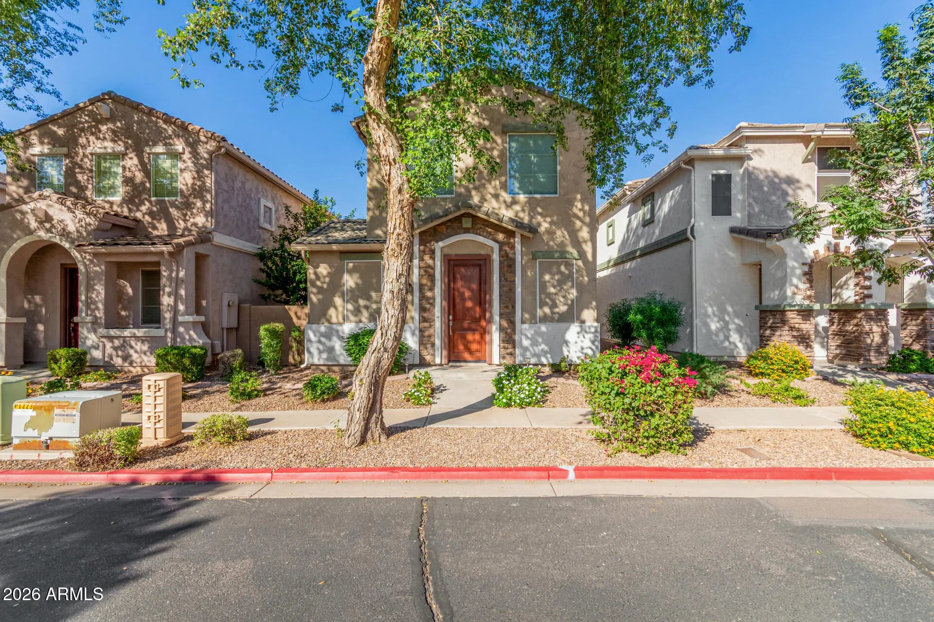 Photo of Listing #6978635