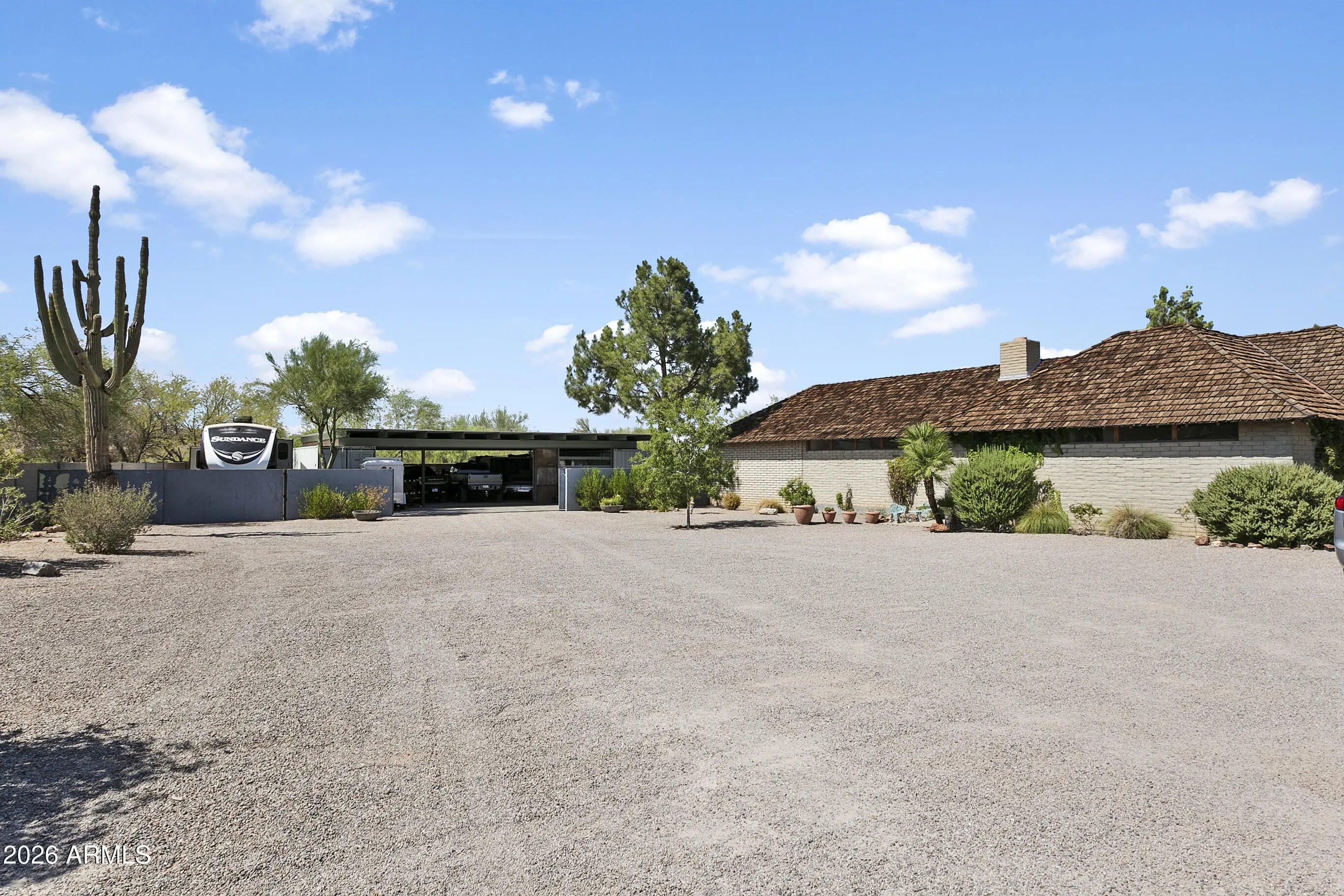 Photo of Listing #6980302