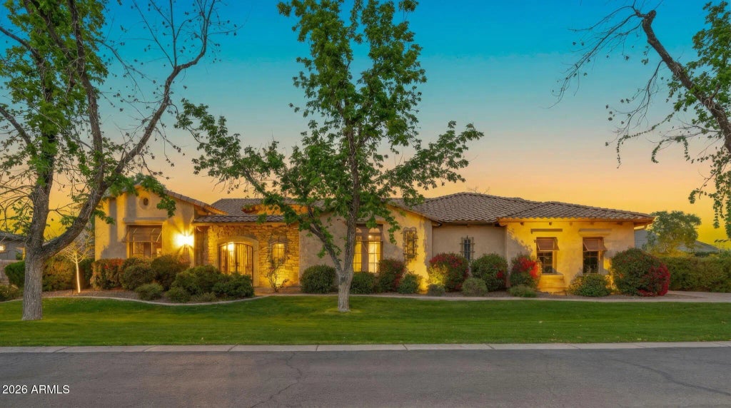 20320 E Sunset Court, Queen Creek