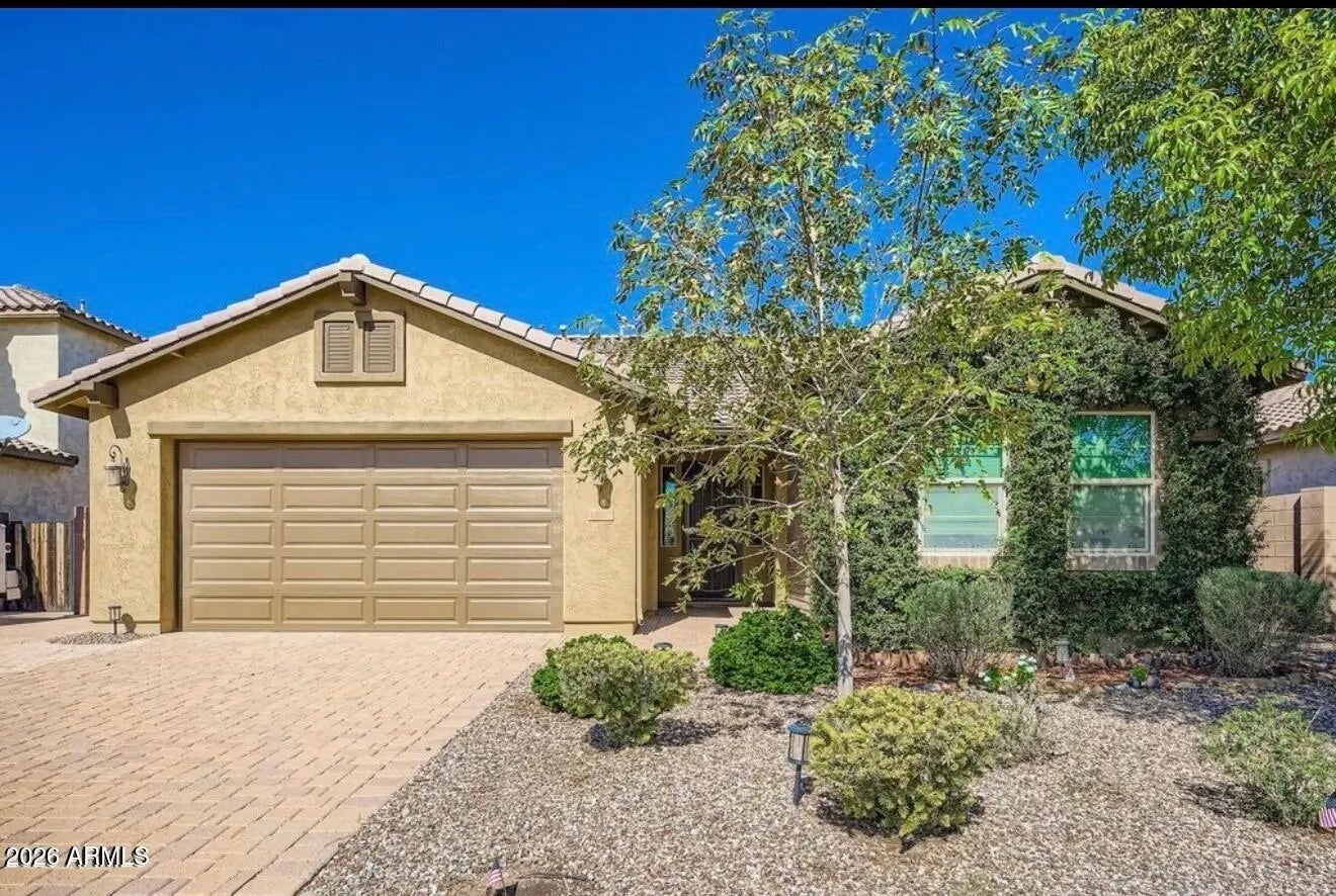 Photo of Listing #6978853