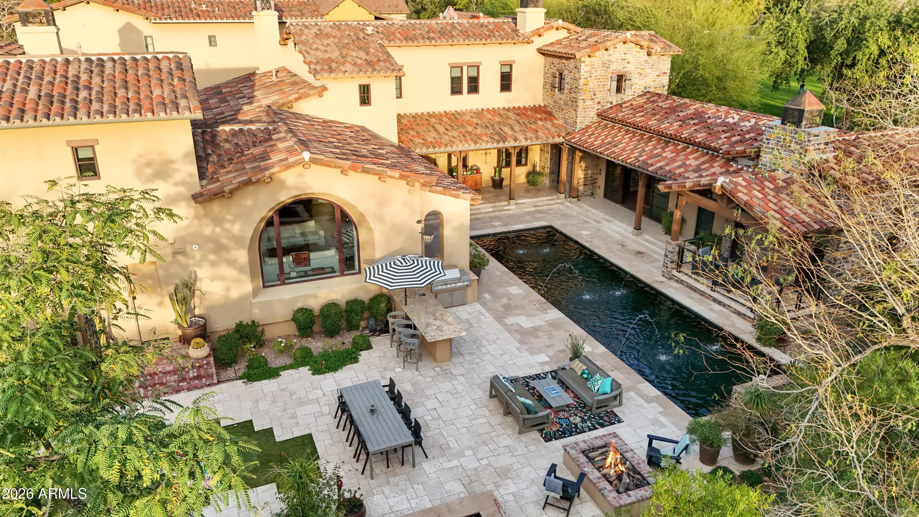 Photo of Listing #6984923