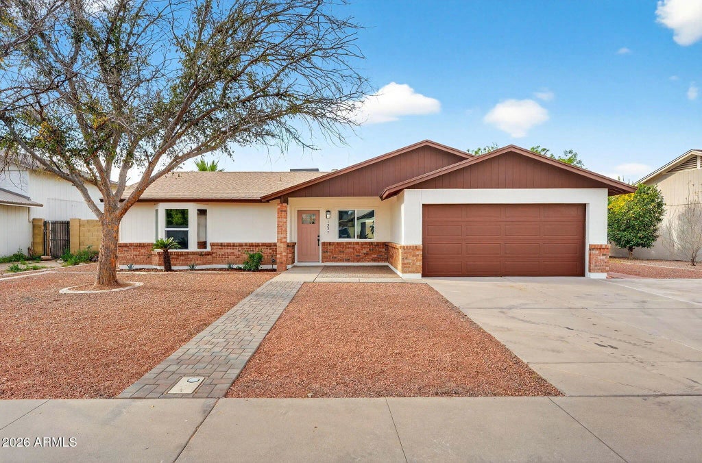 1327 W Highland Street, Chandler