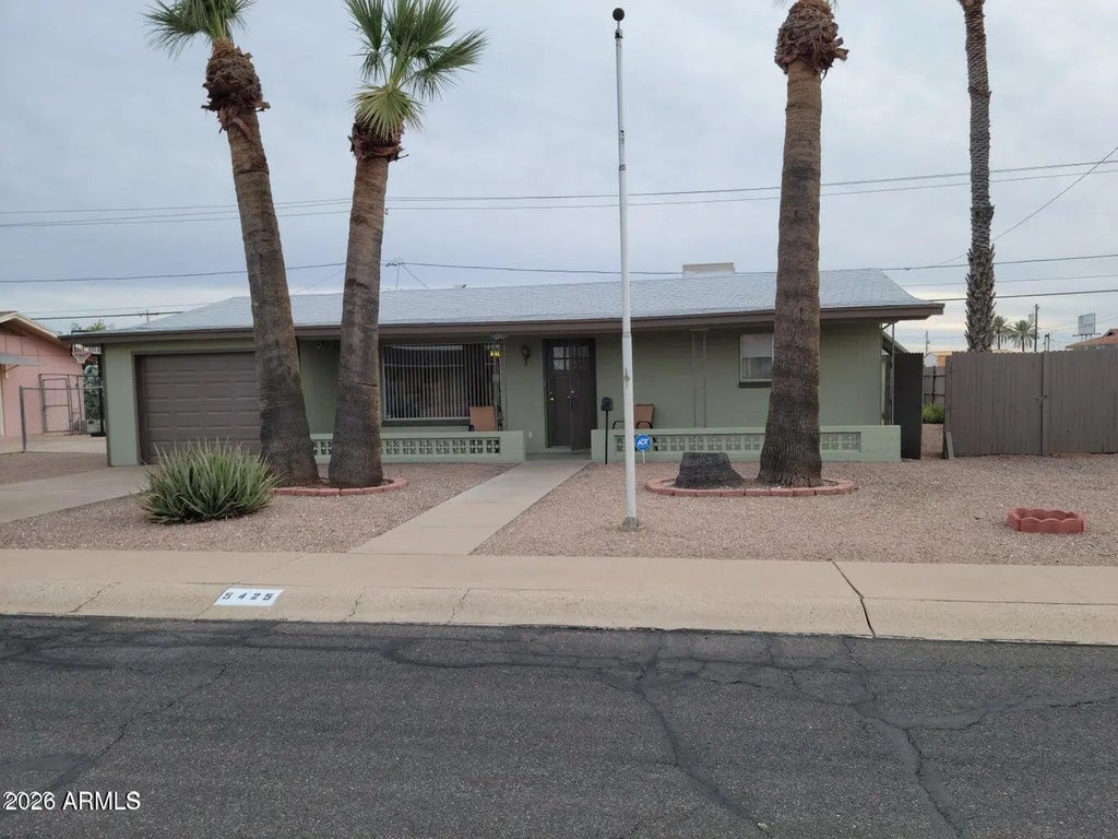 5425 E Akron Street, Mesa
