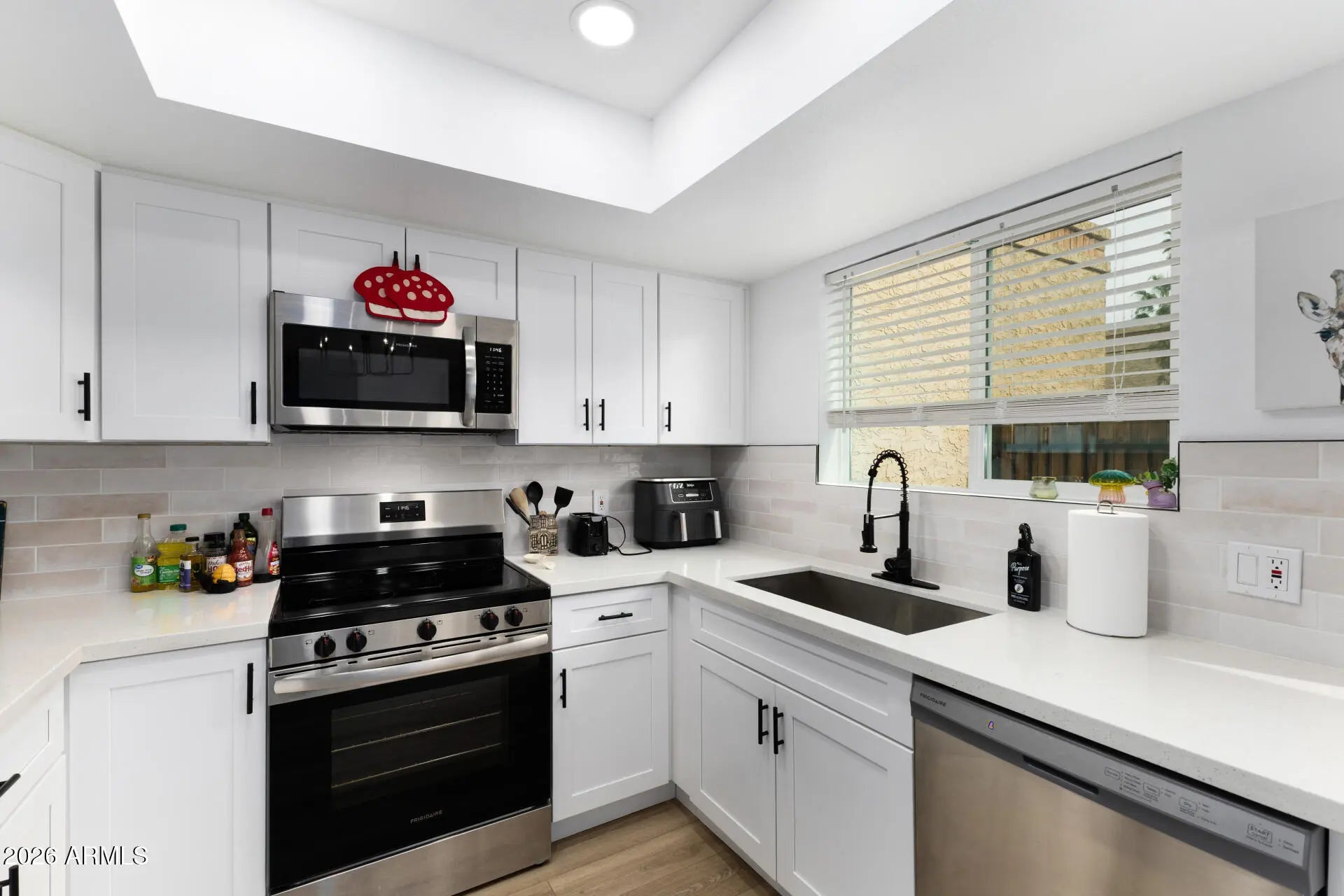 Photo of Listing #6983709