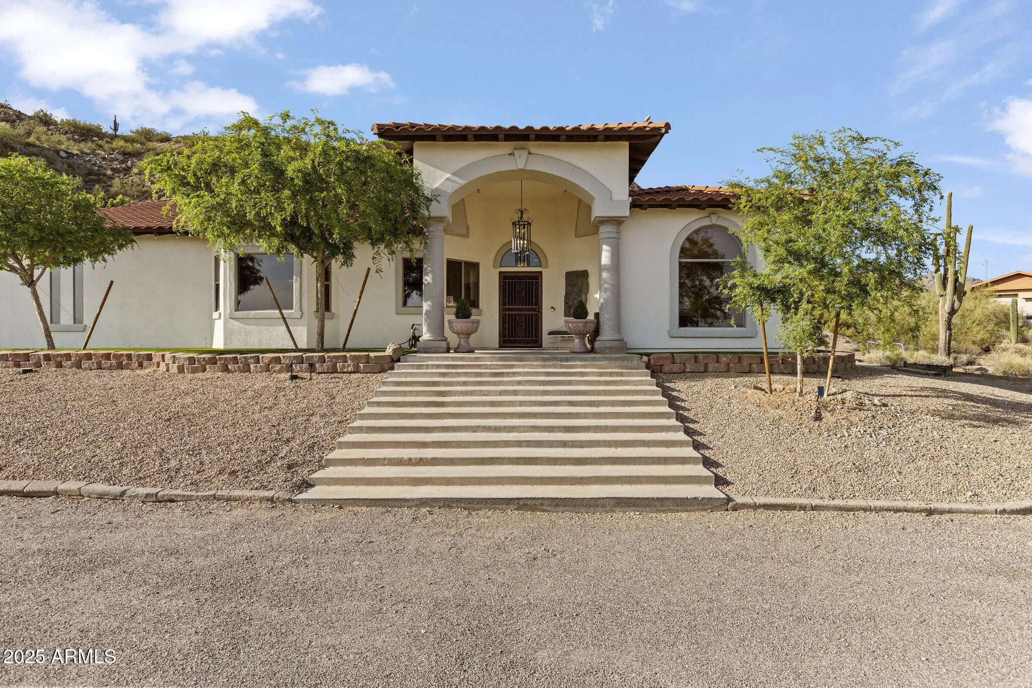 Photo of Listing #6979061