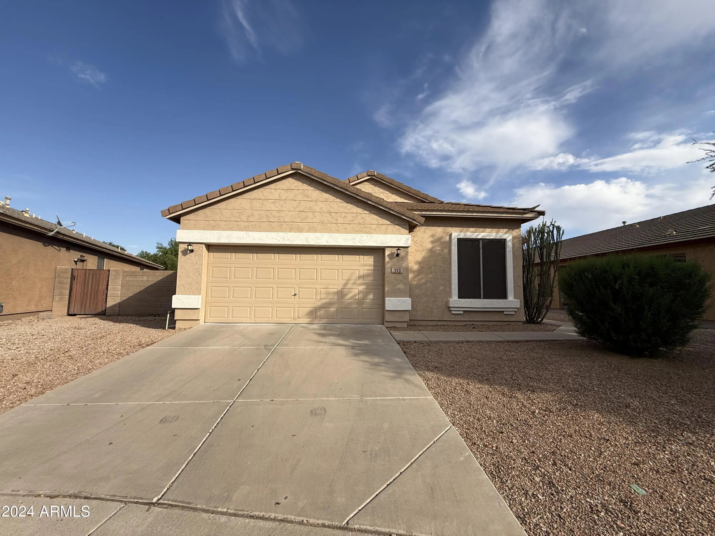 Photo of Listing #6979036