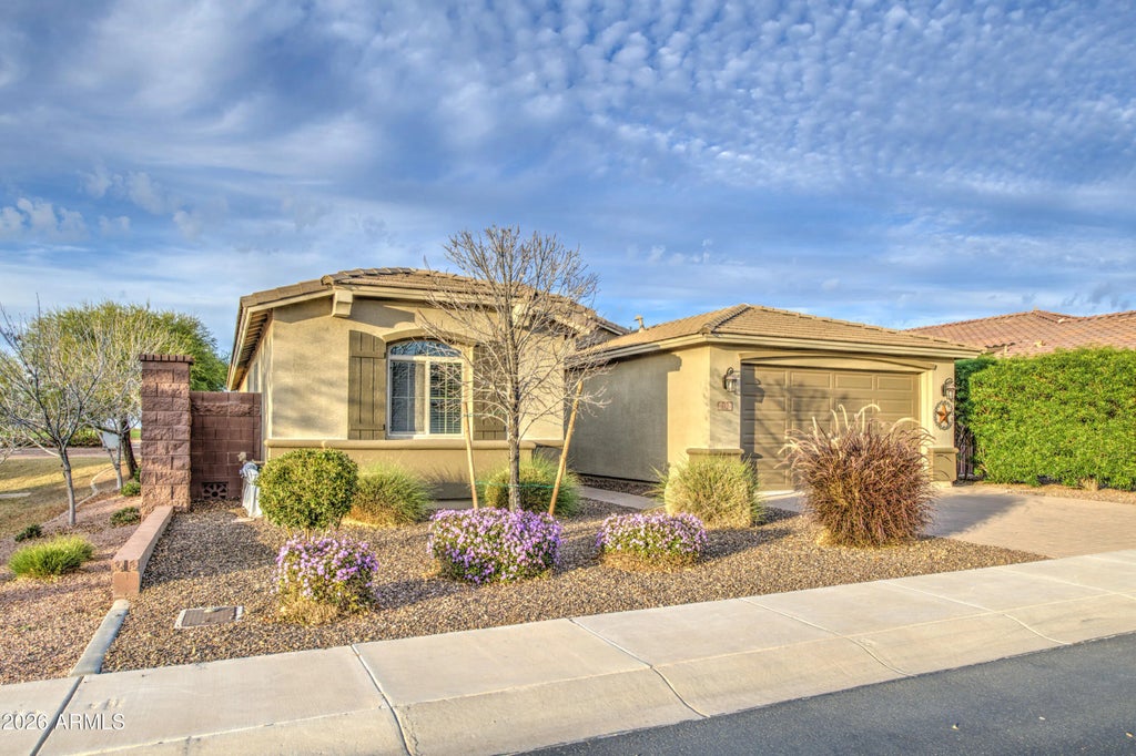 192 W Hackberry Avenue, San Tan Valley