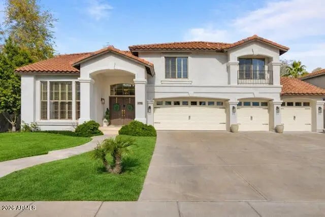 1390 E Horseshoe Drive, Chandler