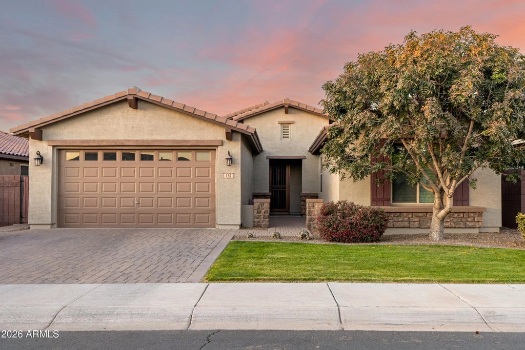 154 W Hackberry Avenue, Queen Creek