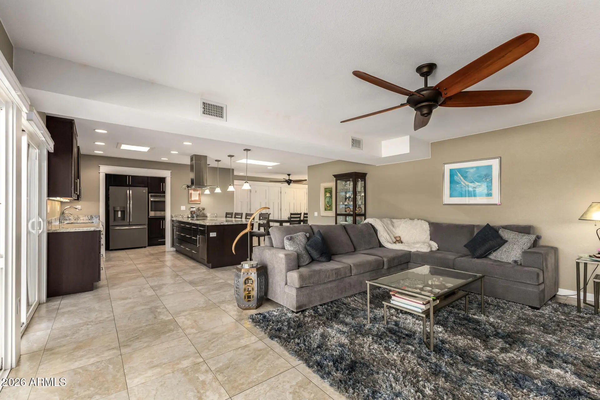 Photo of Listing #6984947