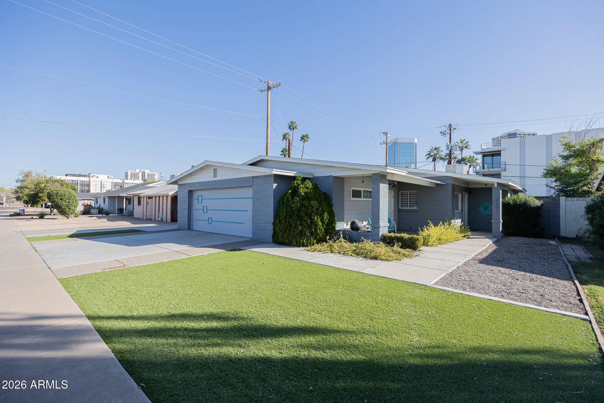 Photo of Listing #6979351