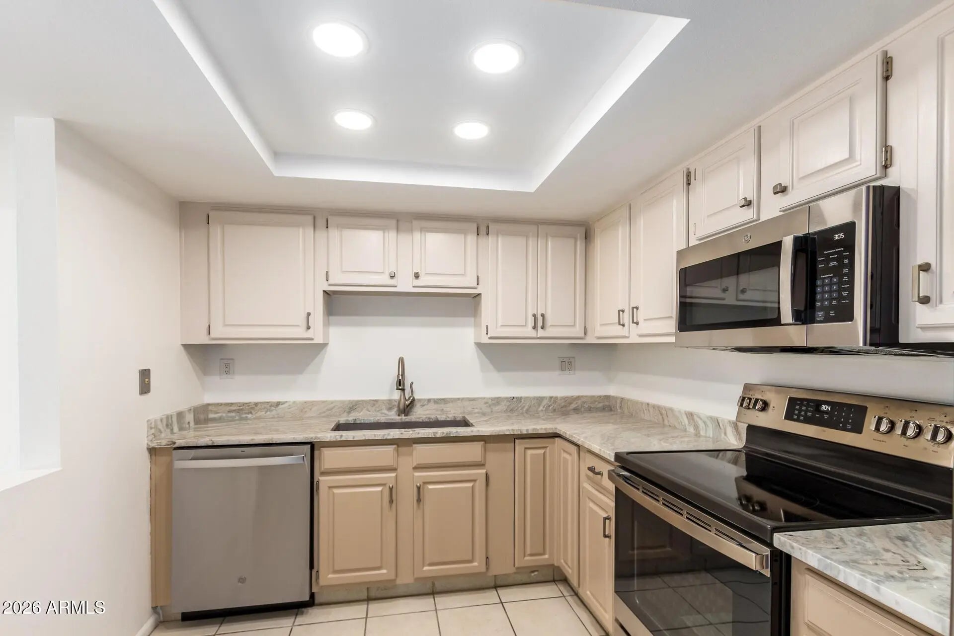 Photo of Listing #6979324