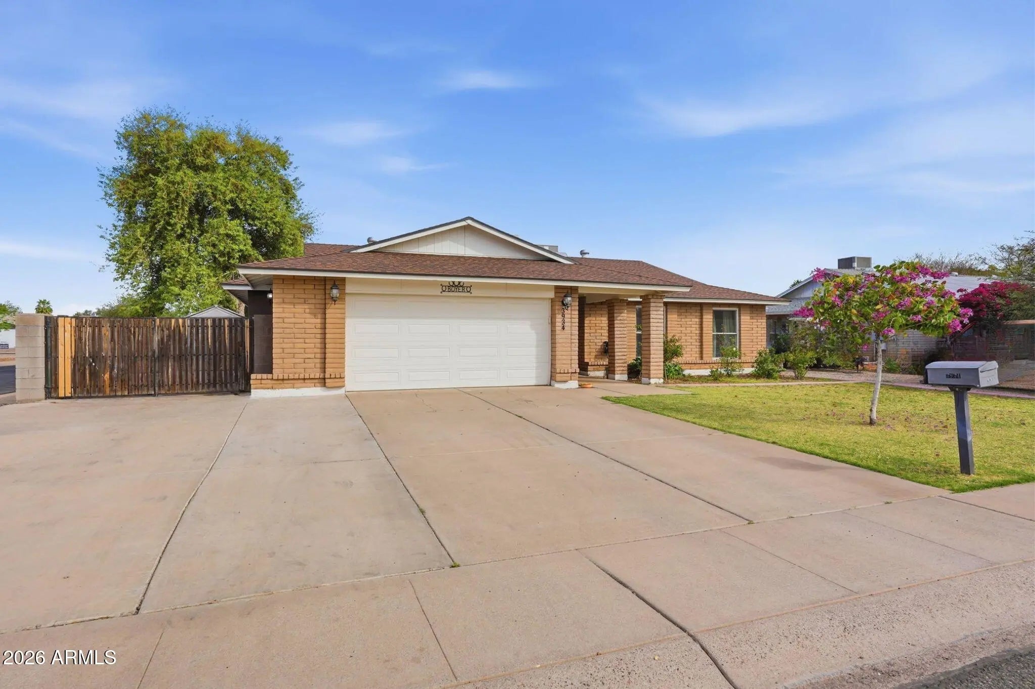 Photo of Listing #6994090